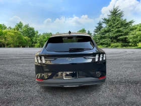 Ford Mustang Mach-E Premium First Edition AWD, снимка 8