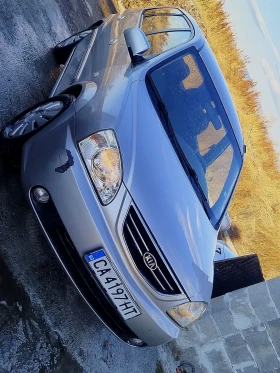 Kia Carens 2.0 CRDI 16v, снимка 6