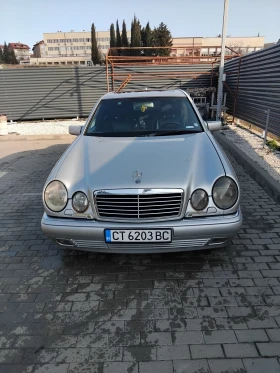 Mercedes-Benz E 290, снимка 1