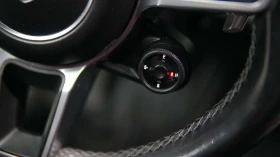 Porsche Panamera 4 E Hybrid Sport Turismo  CARFAX - 35400 € / 69236.38 лв. - 18789033 15