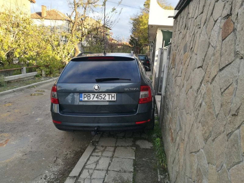 Skoda Octavia, снимка 6 - Автомобили и джипове - 47136515