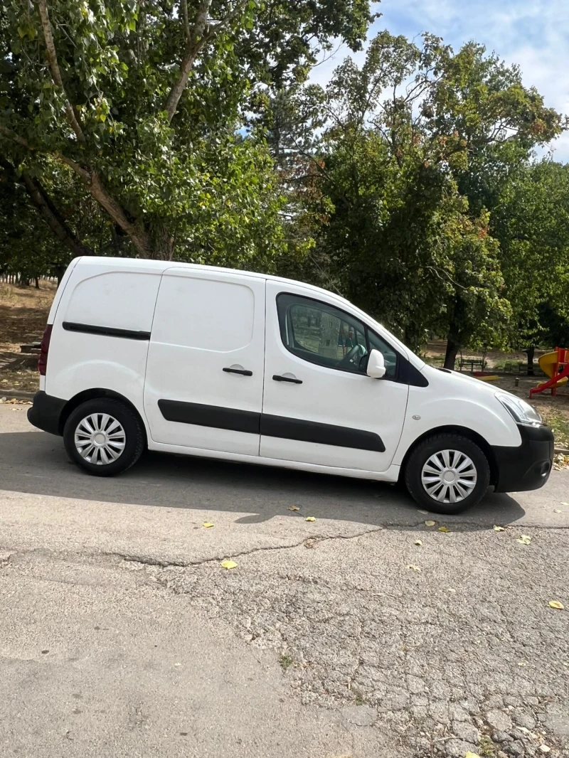 Citroen Berlingo 1.6 HDI, снимка 4 - Автомобили и джипове - 48116477