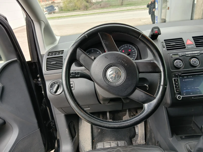 VW Touran 2.0 170 к.с., снимка 10 - Автомобили и джипове - 52289331
