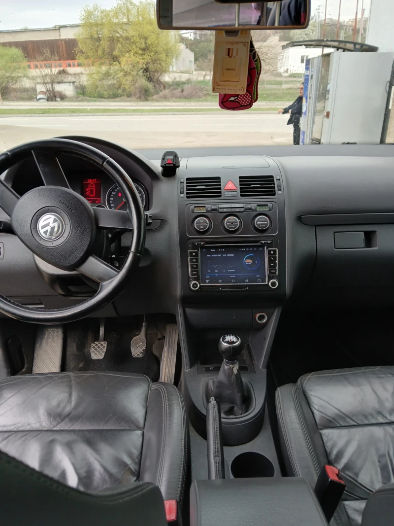VW Touran 2.0 170 к.с., снимка 9 - Автомобили и джипове - 52289331