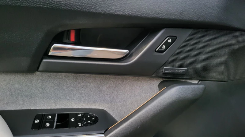 Mazda MX-30 e-SKYACTIV МАКОТО, снимка 11 - Автомобили и джипове - 52257860