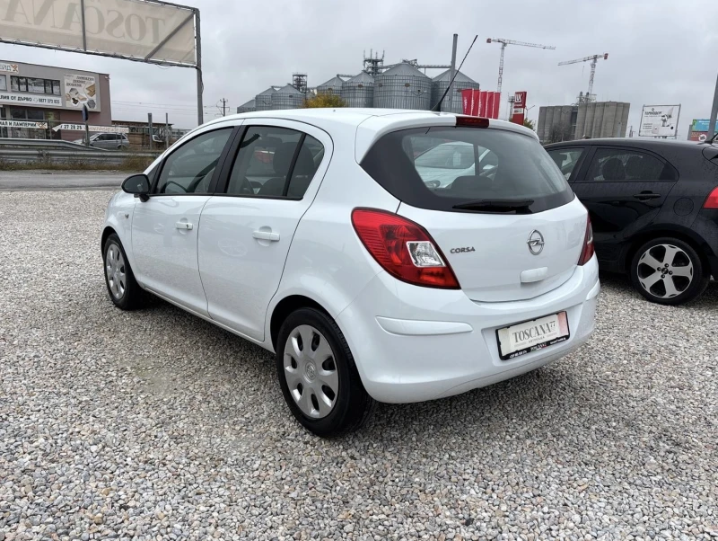 Opel Corsa 1.2i* ГАЗ * 86к.c* Лизинг, снимка 3 - Автомобили и джипове - 52367377