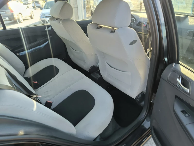 Skoda Fabia 1.9TDI VRS 131kc, снимка 10 - Автомобили и джипове - 52851732