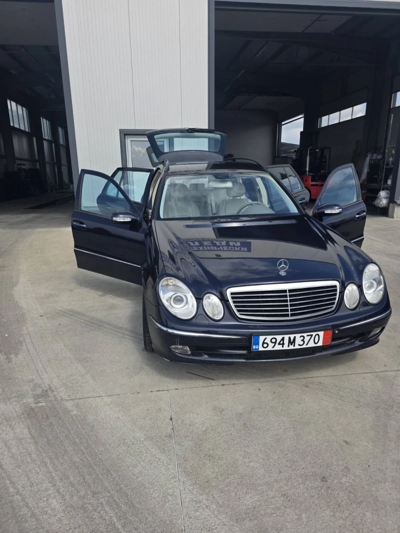 Mercedes-Benz E 500 Avantgarde 4Matic Lpg, снимка 3 - Автомобили и джипове - 53277245
