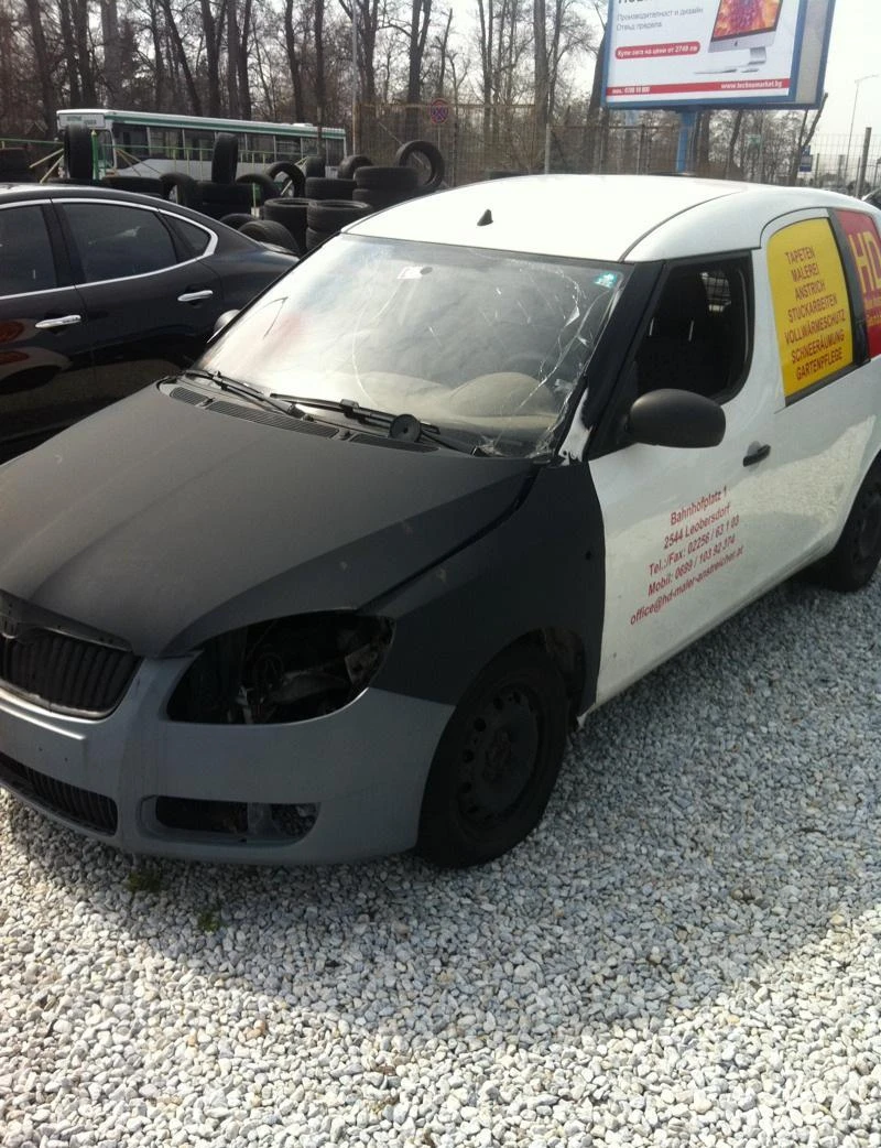 Skoda Roomster 1.2i-НА ЧАСТИ, снимка 2 - Автомобили и джипове - 4921742