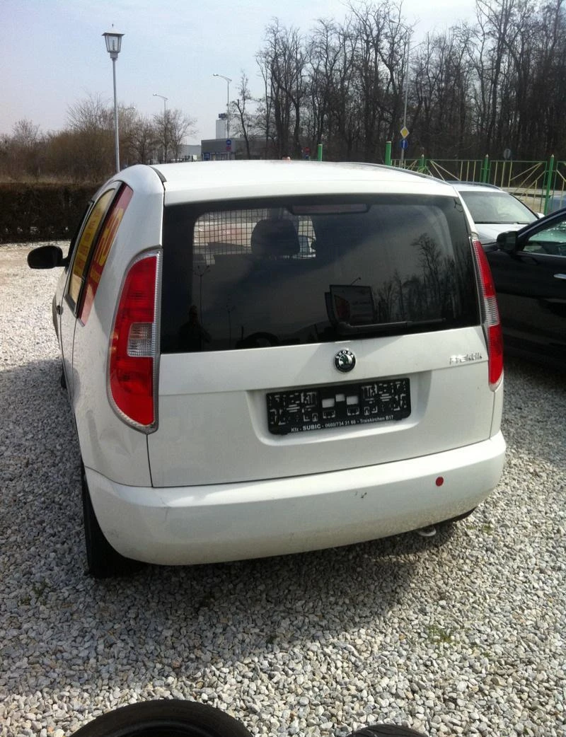 Skoda Roomster 1.2i-НА ЧАСТИ, снимка 3 - Автомобили и джипове - 4921742