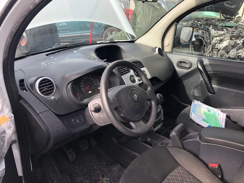 Renault Kangoo 1.5DCI - изображение 6