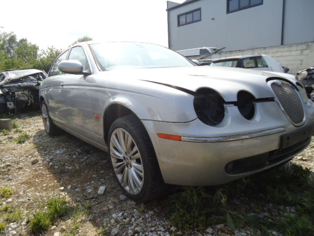 Jaguar S-type 2.7 D AVTOMAT, снимка 4 - Автомобили и джипове - 40718136