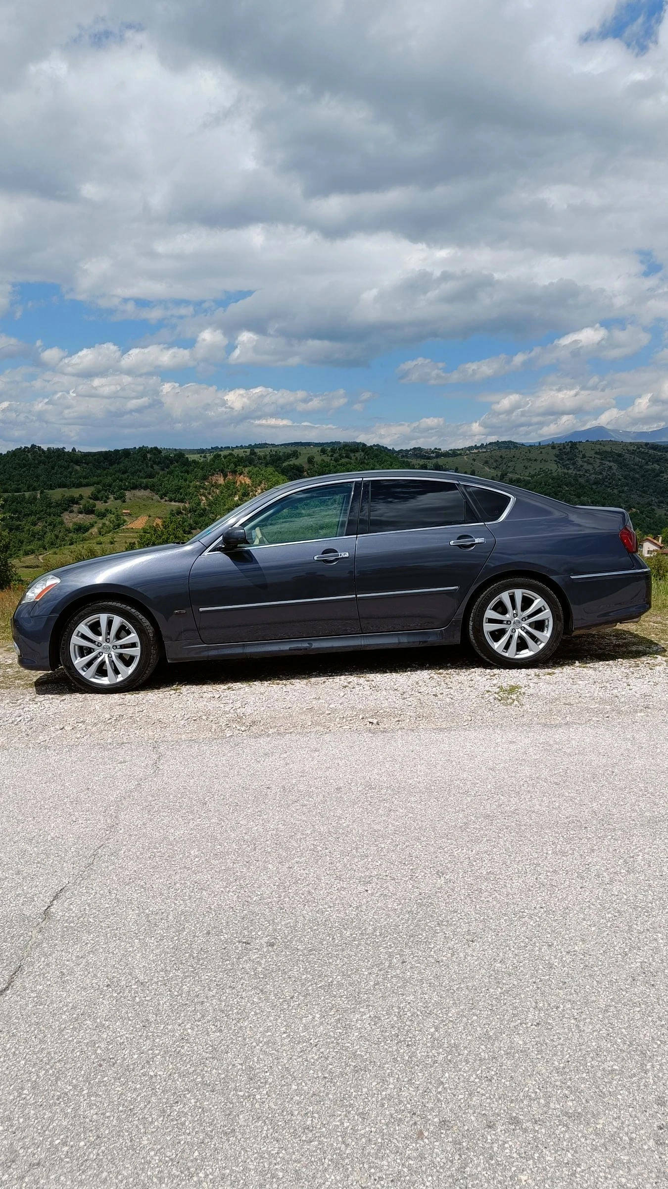 Infiniti M 35X - изображение 2