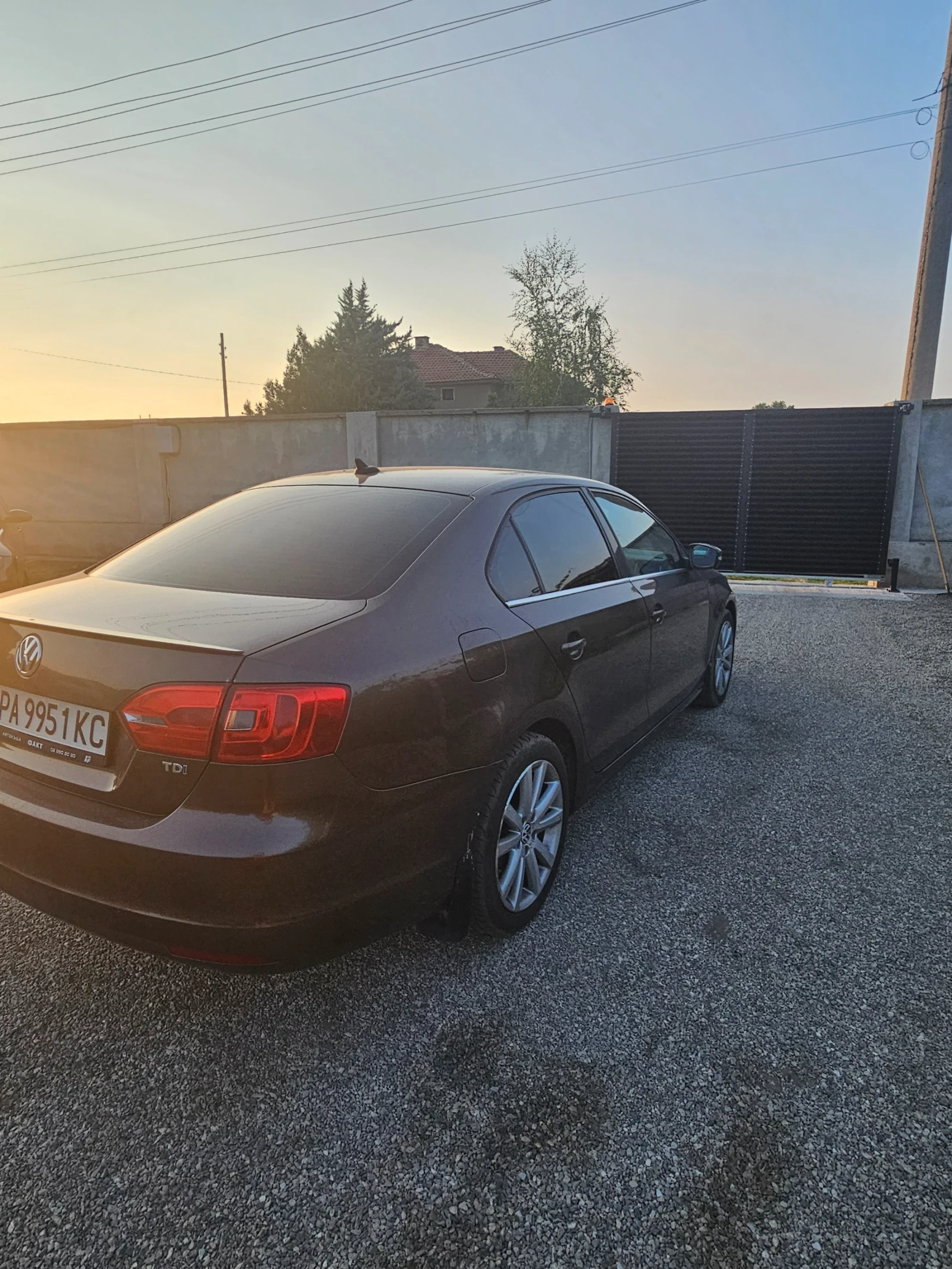 VW Jetta  - изображение 4