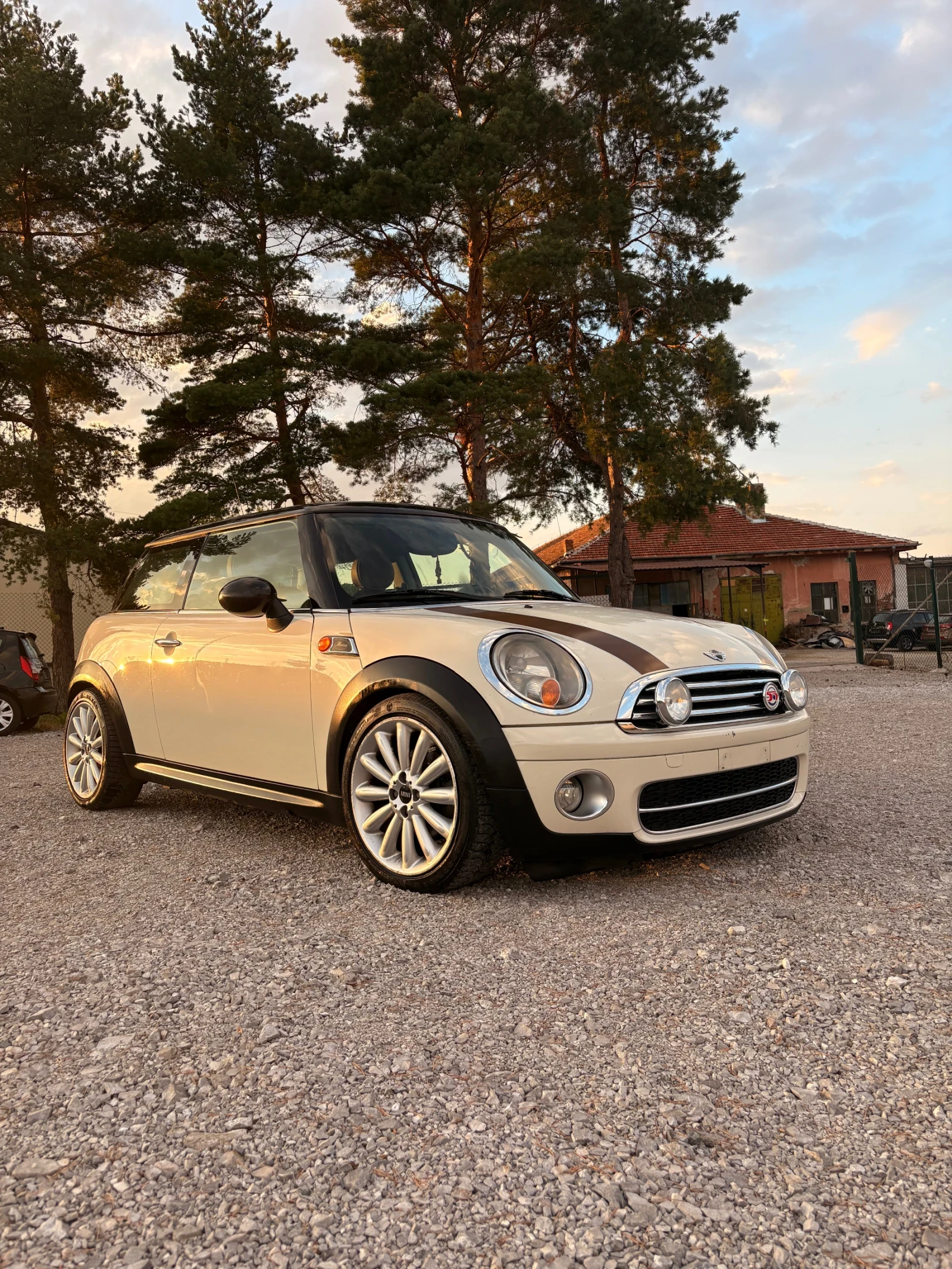 Mini Cooper D 50Mayfair Лимитирана Серия! - изображение 3