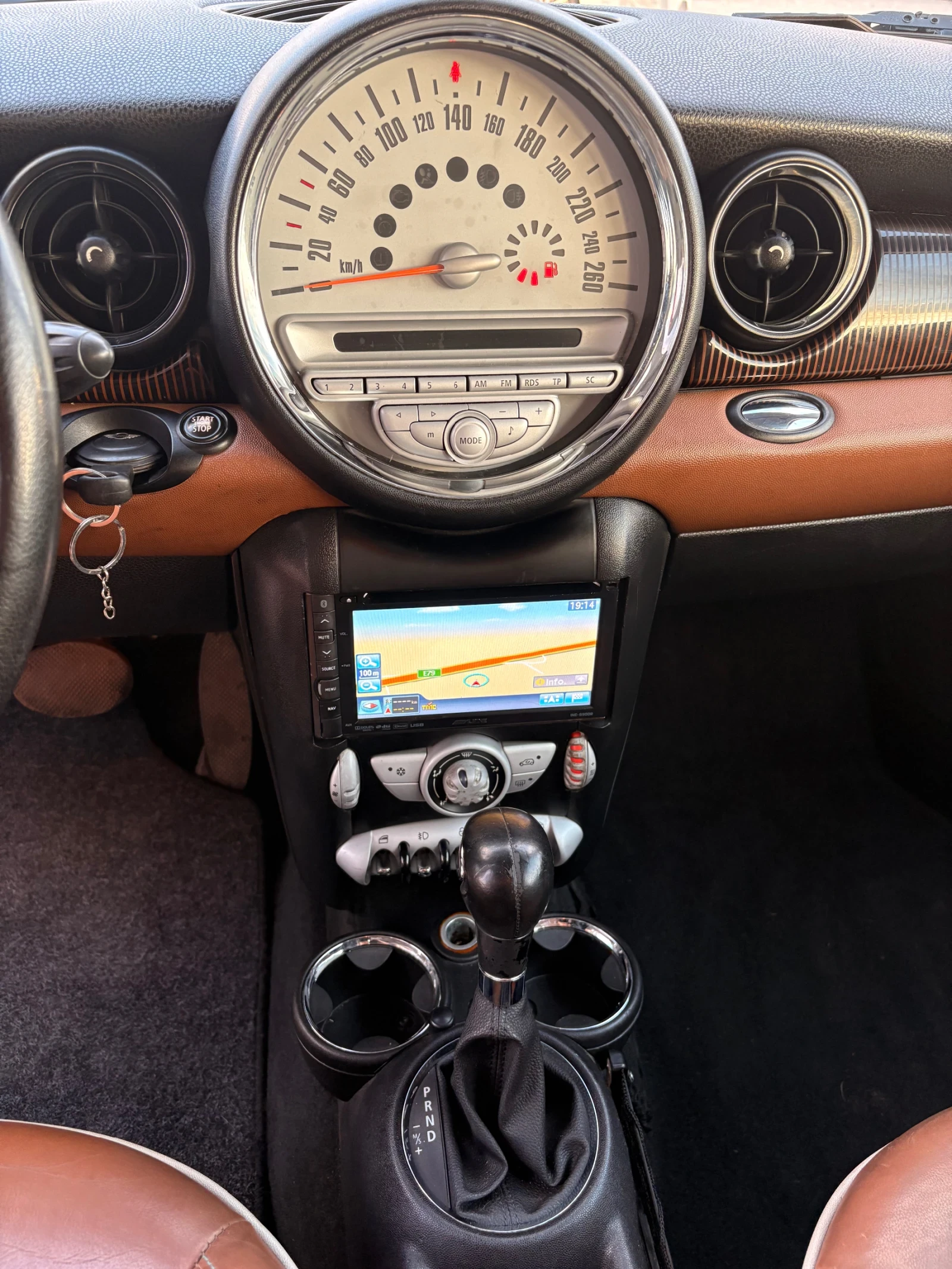 Mini Cooper D 50Mayfair Лимитирана Серия! - изображение 8