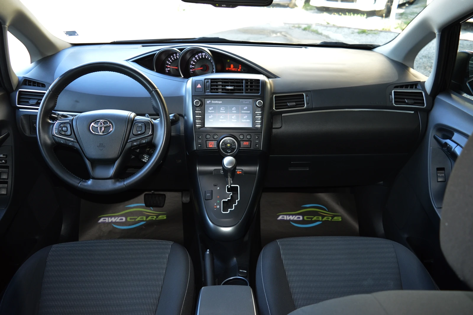 Toyota Verso 1.8i AUTOMAT 7 МЕСТА ШВЕЙЦАРИЯ - изображение 10