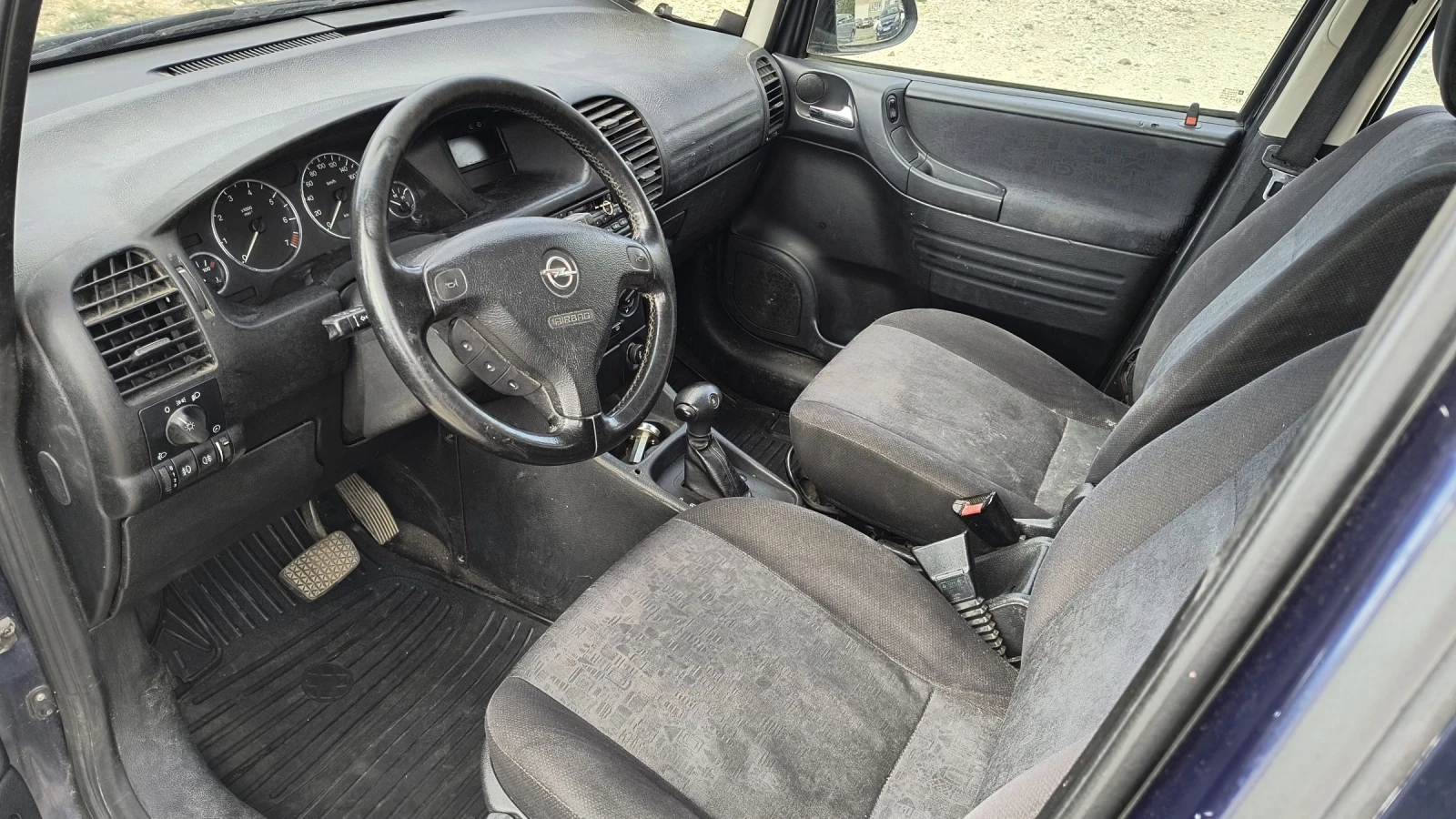 Opel Zafira 1.8i автоматик - изображение 6