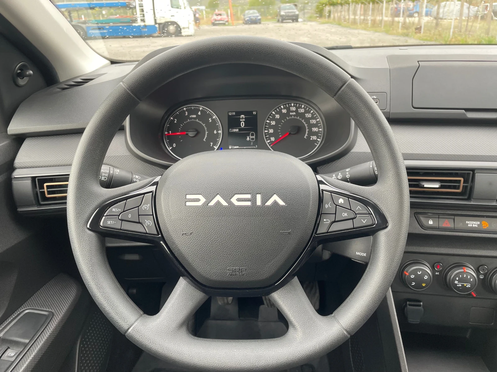 Dacia Sandero | Mobile.bg   14