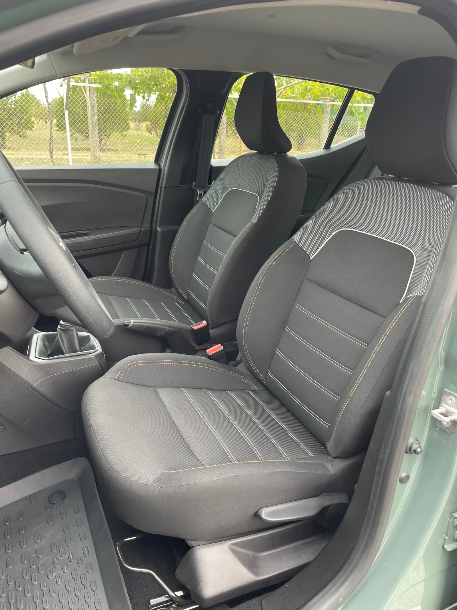 Dacia Sandero | Mobile.bg   11