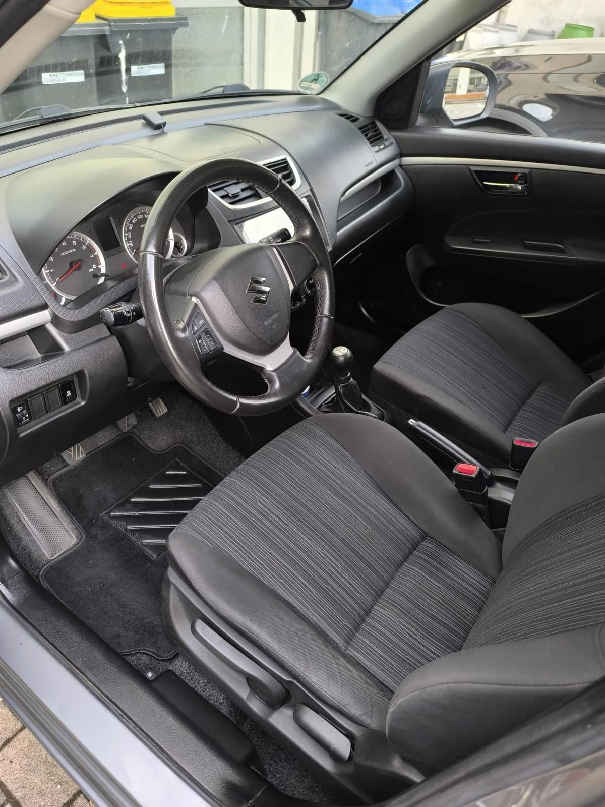 Suzuki Swift  - изображение 9