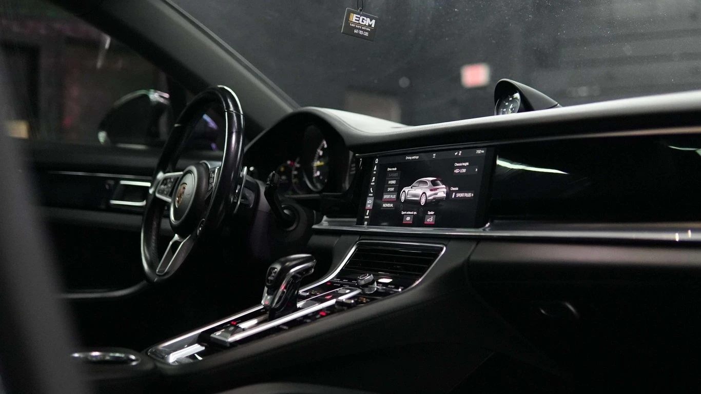 Porsche Panamera 4 E Hybrid Sport Turismo  CARFAX | Mobile.bg � ����������� 12