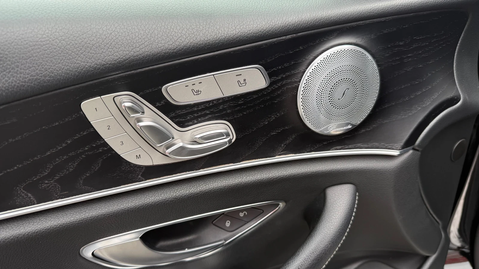 Mercedes-Benz E 400 4Matic/AMG Line/78000Km/Burmester/Panorama | Mobile.bg � ����������� 12