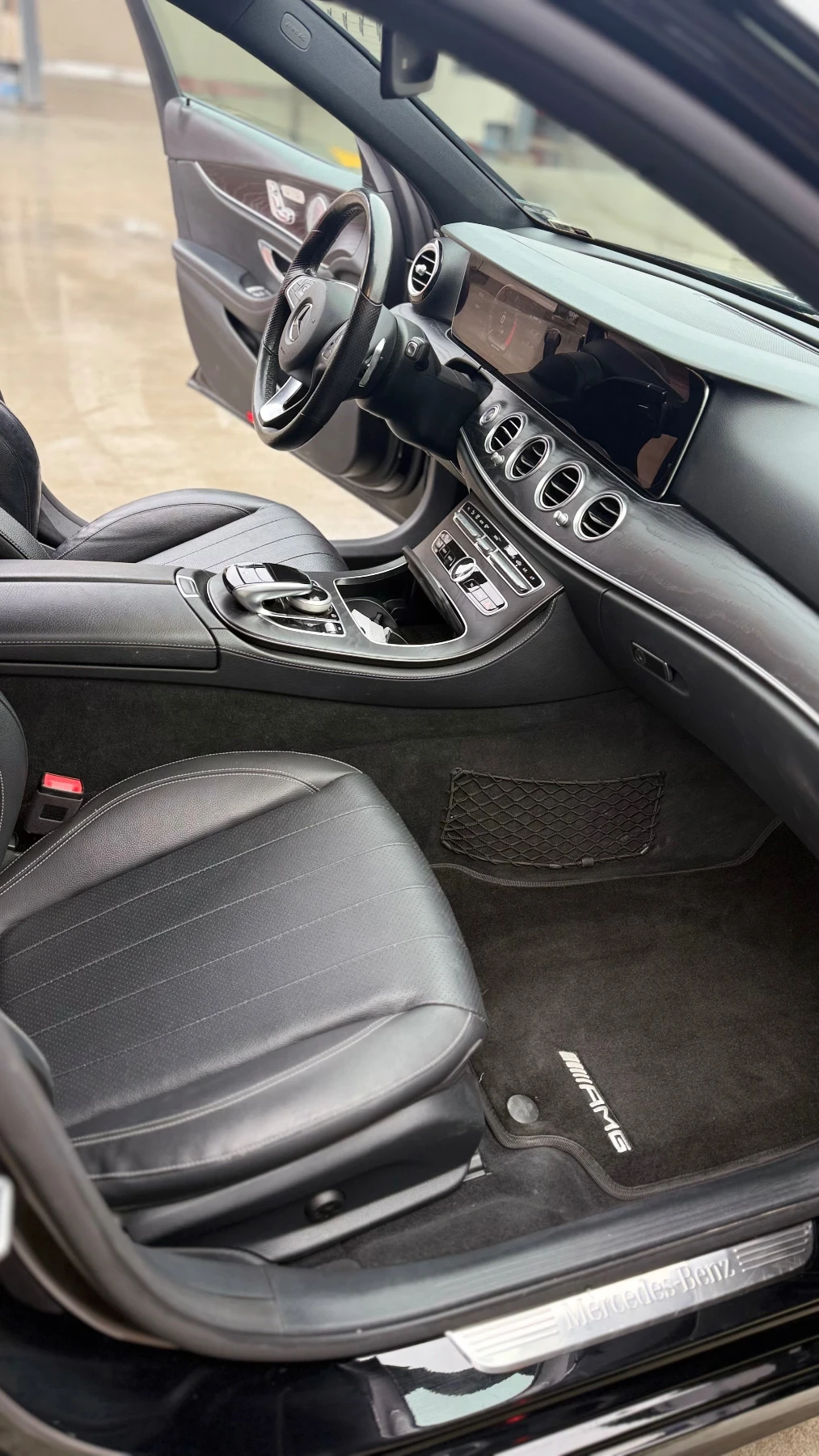 Mercedes-Benz E 400 4Matic/AMG Line/78000Km/Burmester/Panorama | Mobile.bg � ����������� 11
