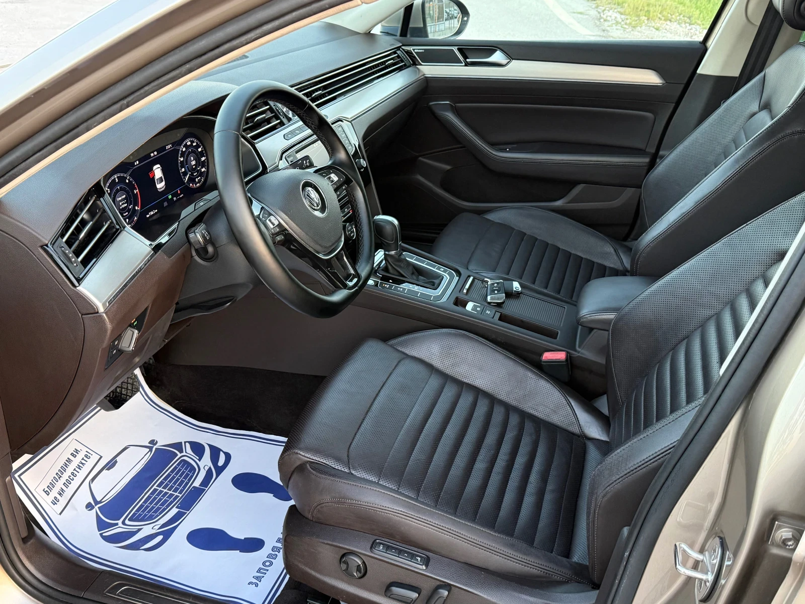 VW Passat 2.0 TDI R-line 150 к.с. , снимка 10 - Автомобили и джипове - 54447729