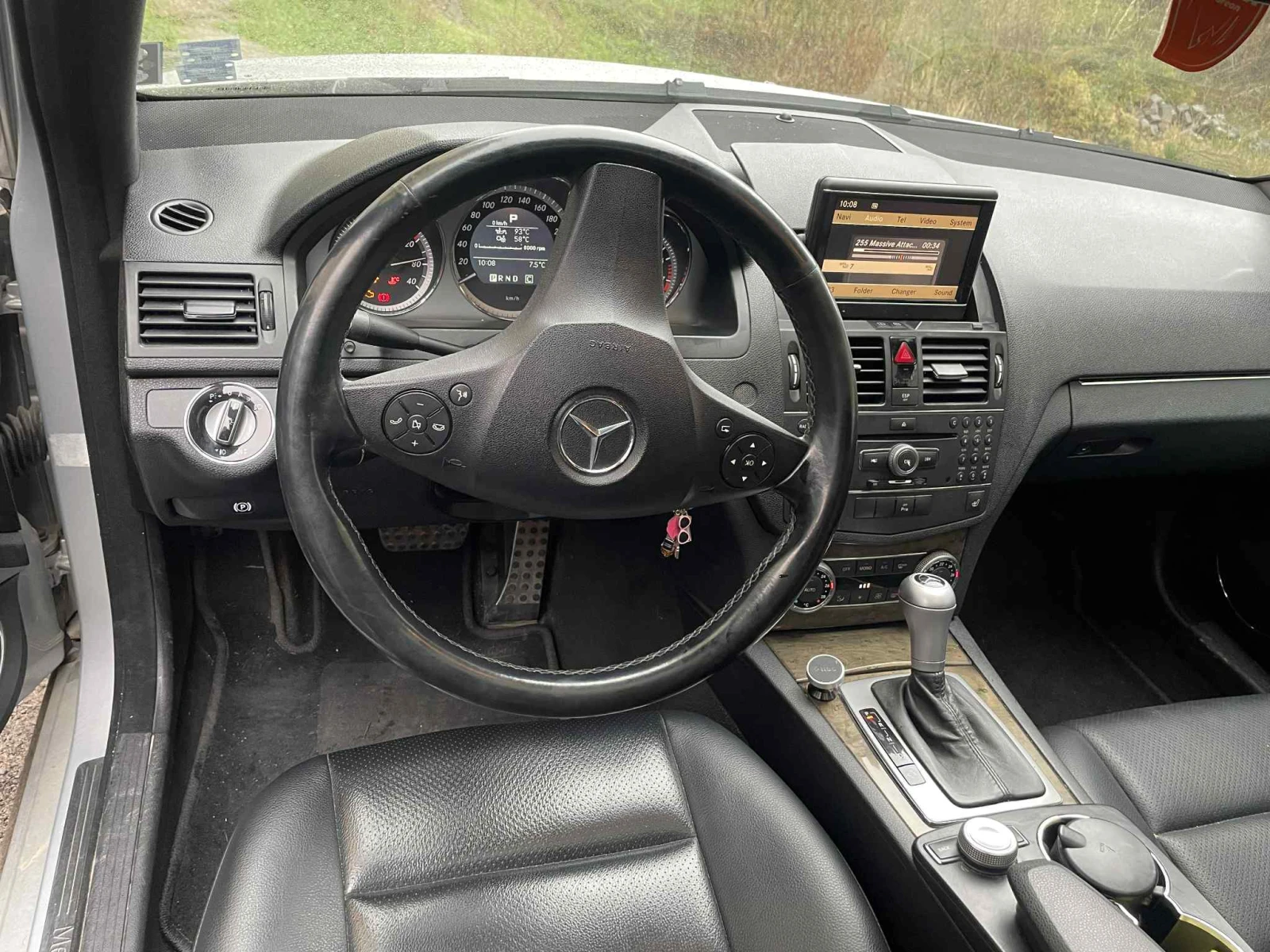 Mercedes-Benz C 250, снимка 3 - Автомобили и джипове - 54572187