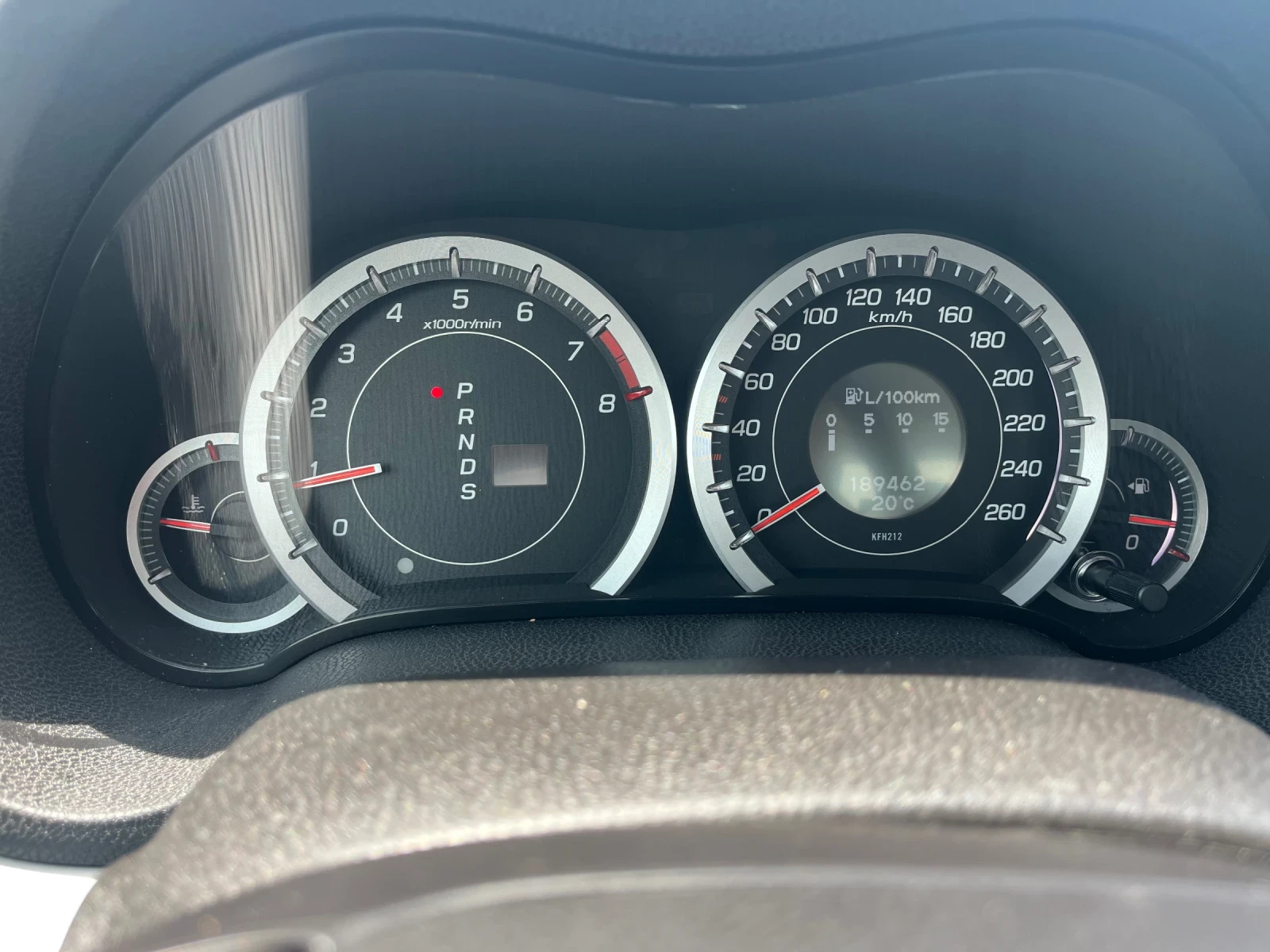 Honda Accord 2.4 VTEC Automat 200кс, снимка 8 - Автомобили и джипове - 54619259