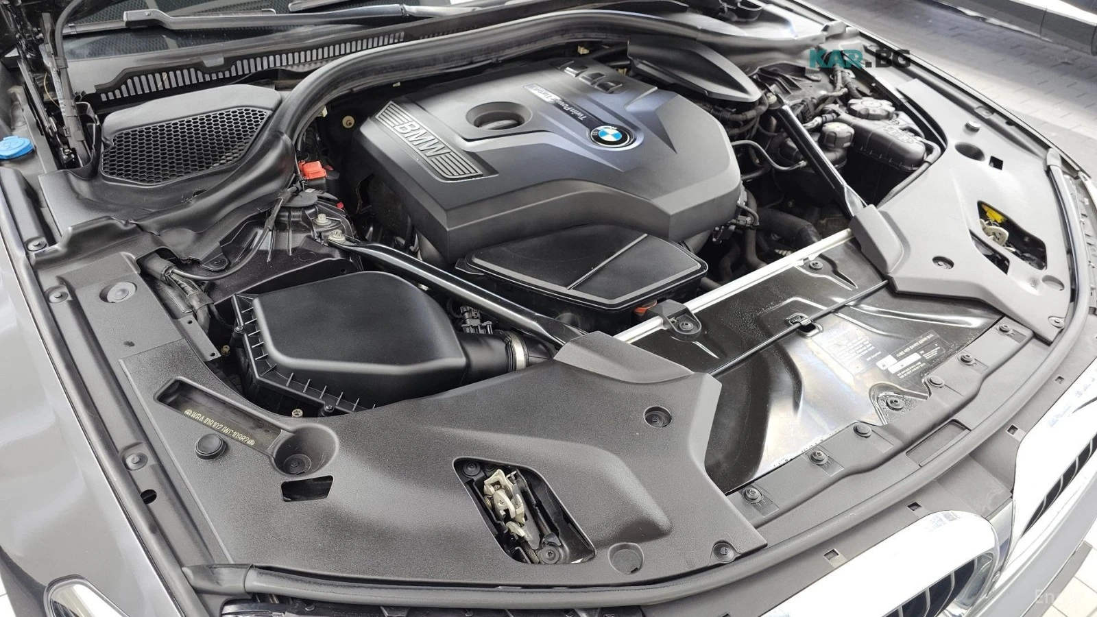 BMW 530 XDRIVE* MSPORT* КОЖА* ОБДУХВ* 360* ПАНО* HEAD UP, снимка 5 - Автомобили и джипове - 55335759