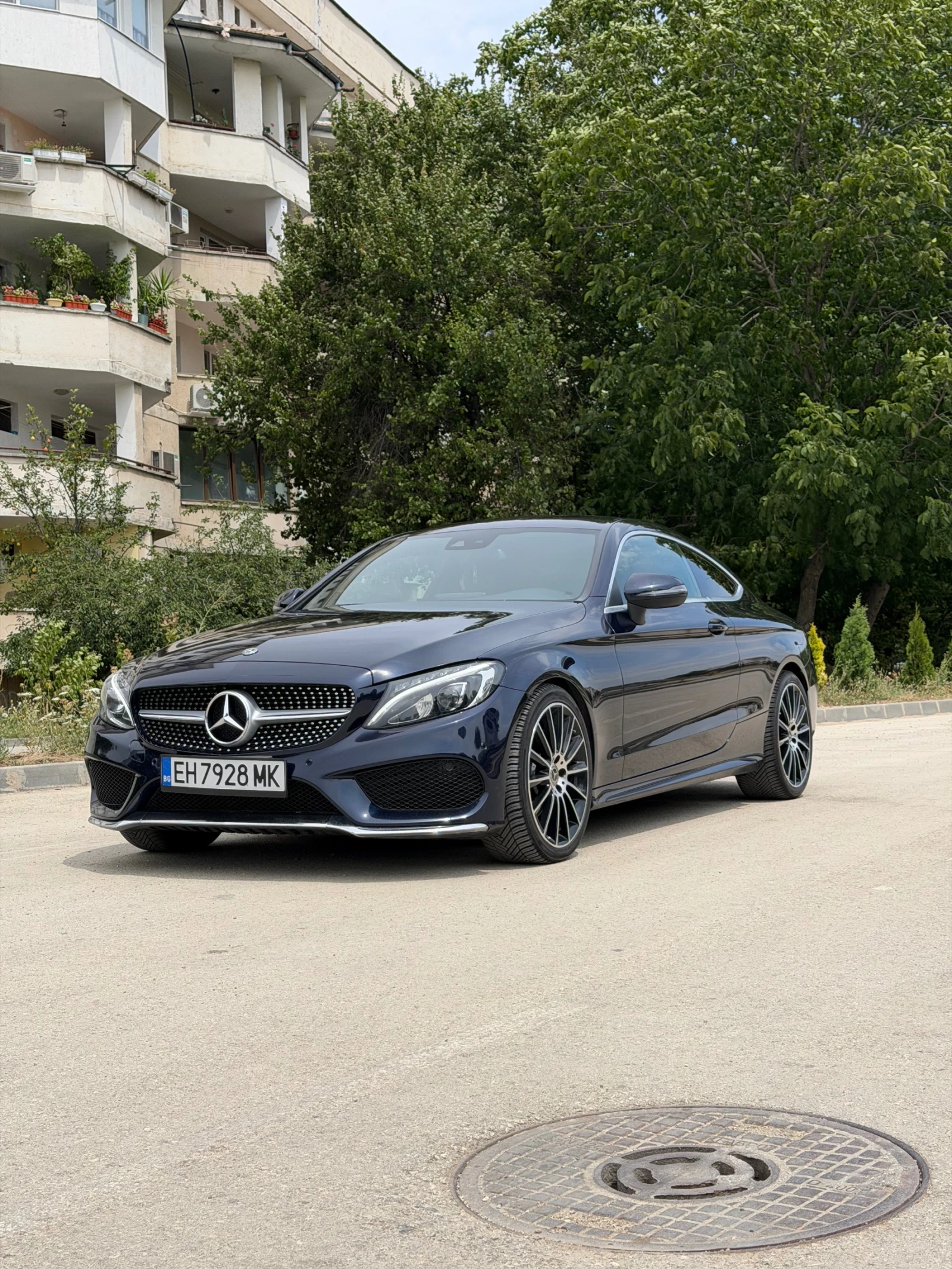 Mercedes-Benz C 220, снимка 3 - Автомобили и джипове - 55410833