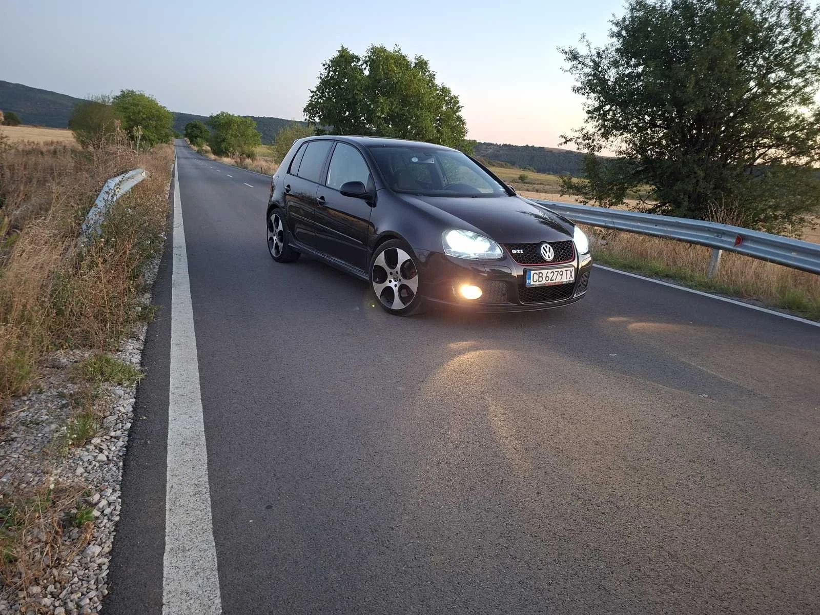 VW Golf, снимка 8 - Автомобили и джипове - 55480729