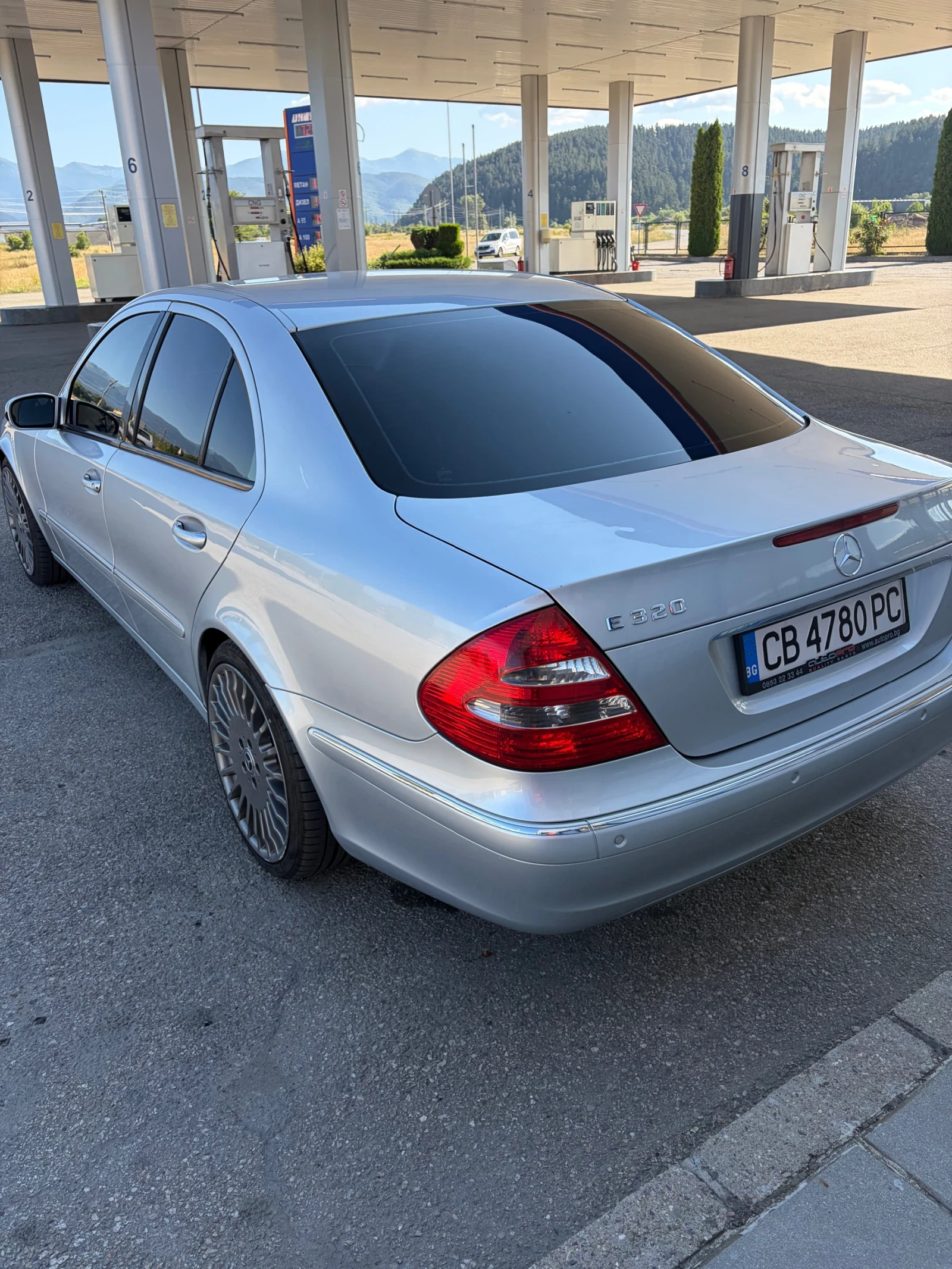 Mercedes-Benz E 320 Е320 CDI V6, снимка 5 - Автомобили и джипове - 55676755