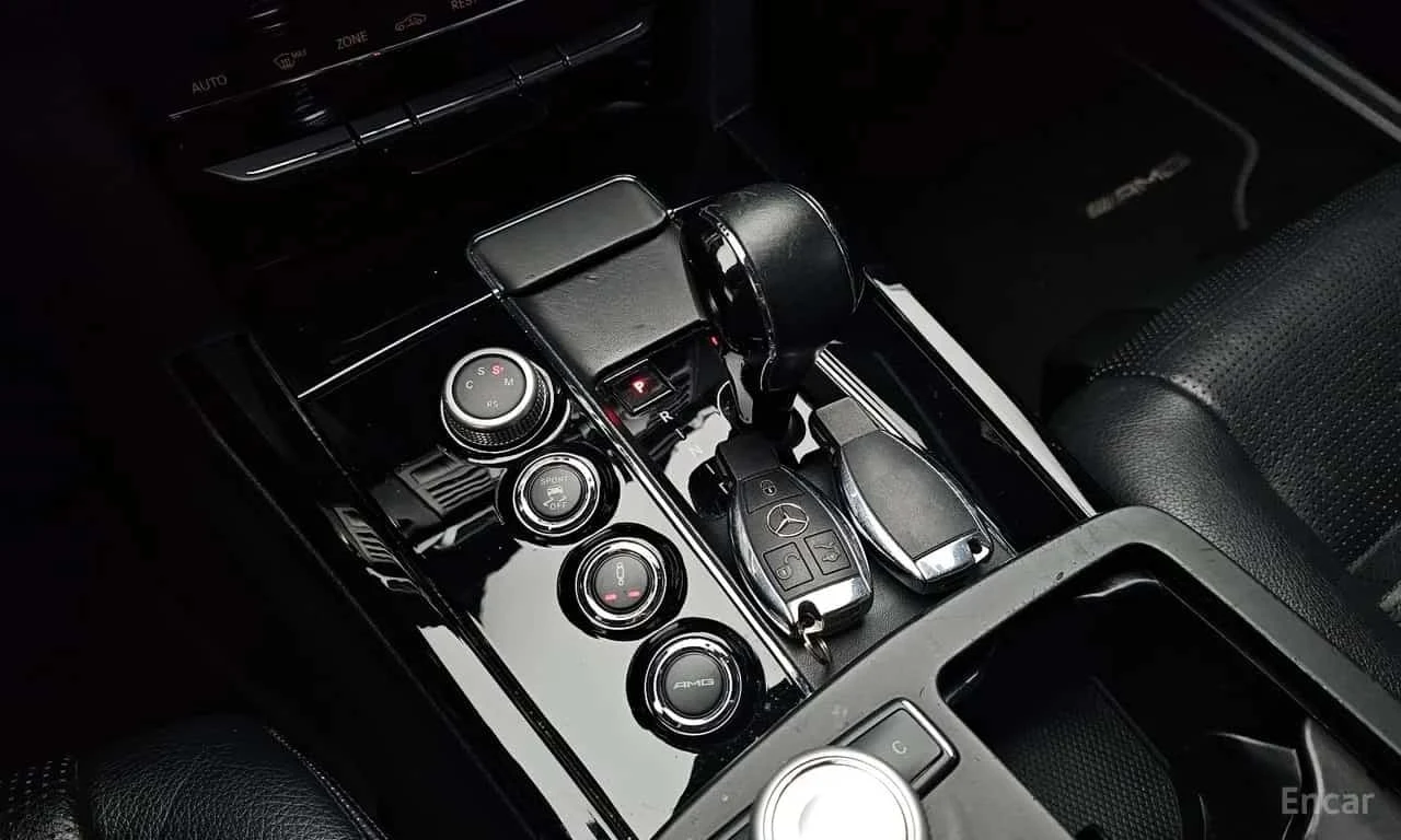 Mercedes-Benz E 63 AMG * E63 * ЦЕНА ДО БГ, снимка 9 - Автомобили и джипове - 56545598