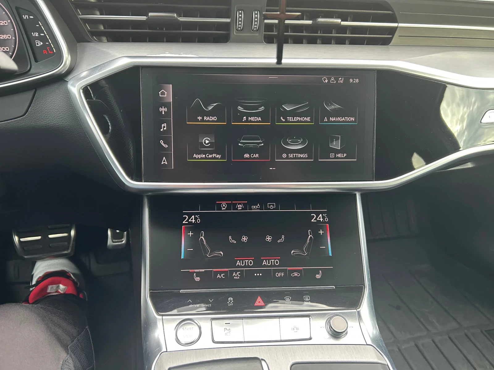 Audi A6 C8, снимка 8 - Автомобили и джипове - 56561084