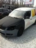 Skoda Roomster 1.2i-НА ЧАСТИ, снимка 2