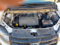 Dacia Sandero Климатик, 4 цилиндрова  - изображение 9
