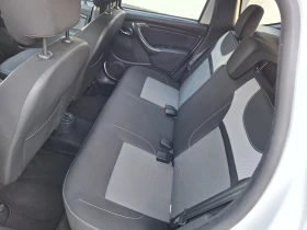 Dacia Duster 1.5 dci / 4x4  / euro6, снимка 14