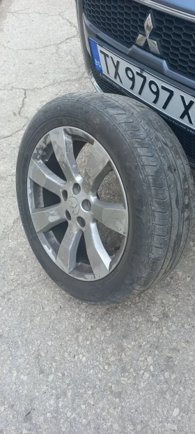 Mitsubishi Outlander 2.2 DiD-156к.с 4х4, снимка 8