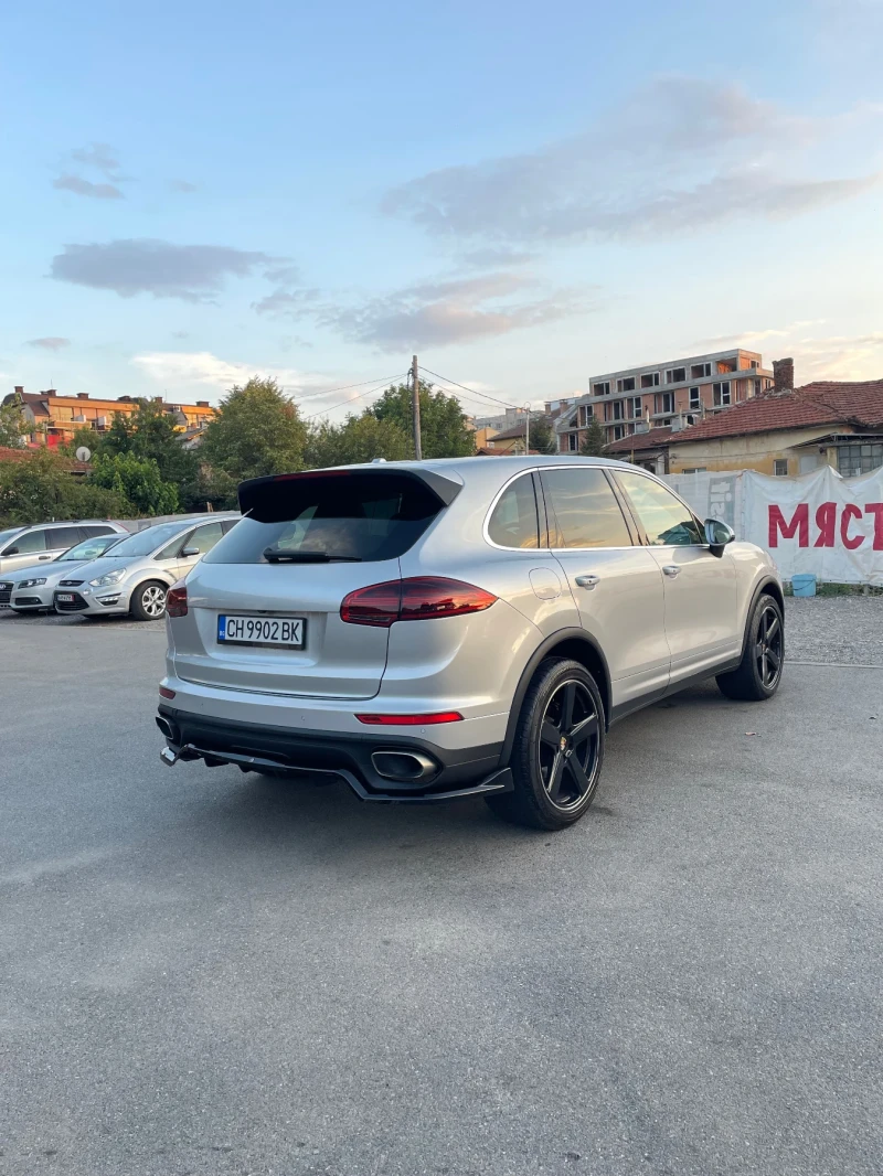 Porsche Cayenne Цената е по договаряне LED Matrix/Maxton design, снимка 17 - Автомобили и джипове - 46432047