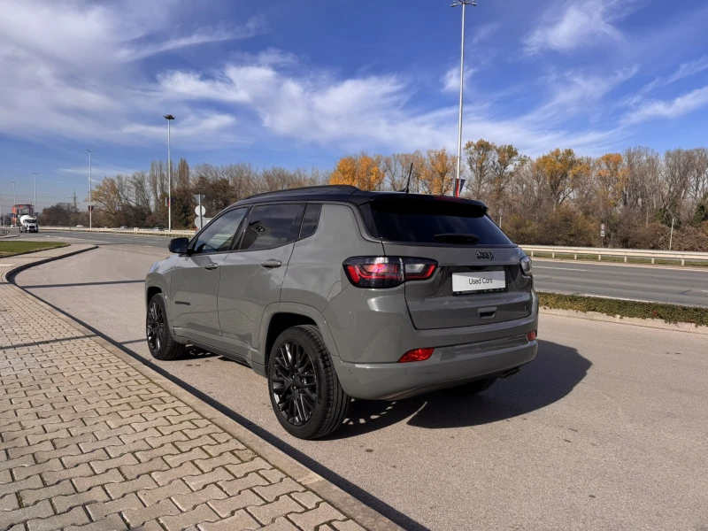 Jeep Compass S-Model, снимка 8 - Автомобили и джипове - 52561425