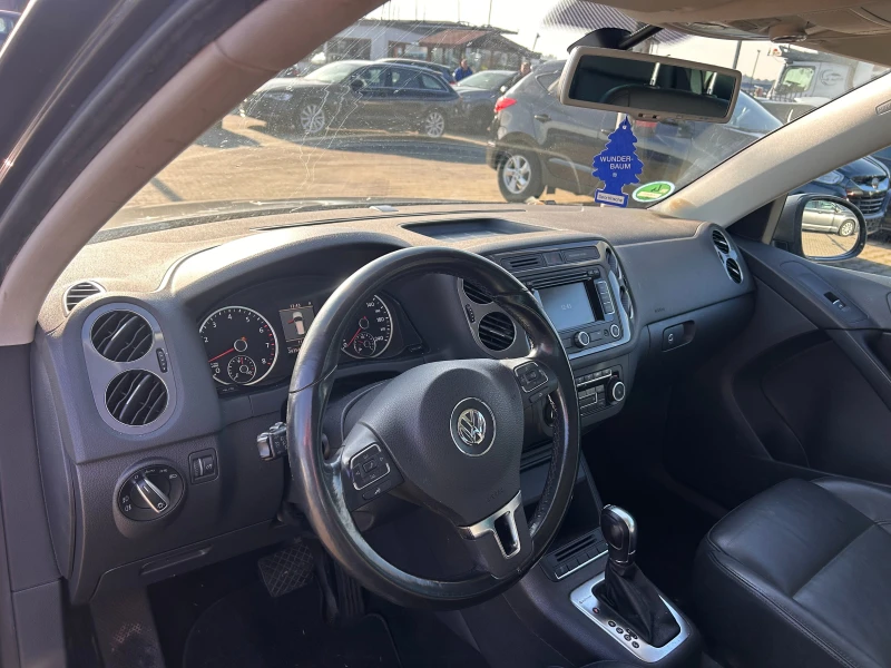 VW Tiguan 2.0TSI 4MOTION PANORAMA/NAVI/KOJA EURO 5, снимка 14 - Автомобили и джипове - 52850889