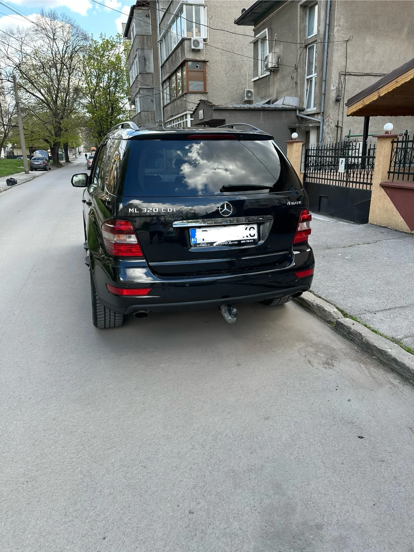 Mercedes-Benz ML 320  - изображение 8