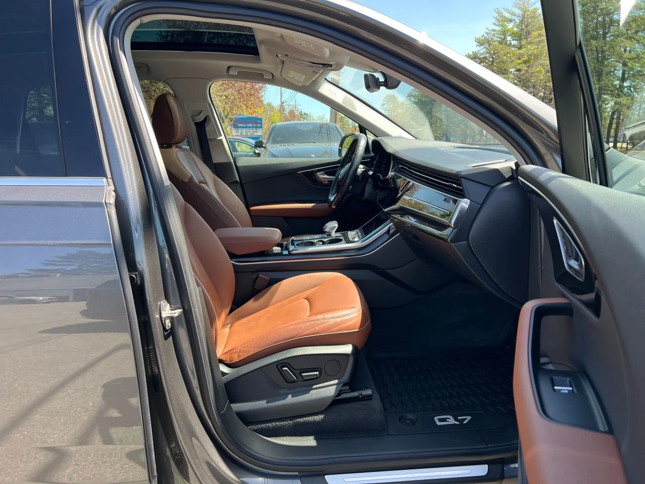 Audi Q7 2020* MATRIX* DIGITAL* INDIVIDUAL* 7МЕСТА* ПАНО* 8 - изображение 7