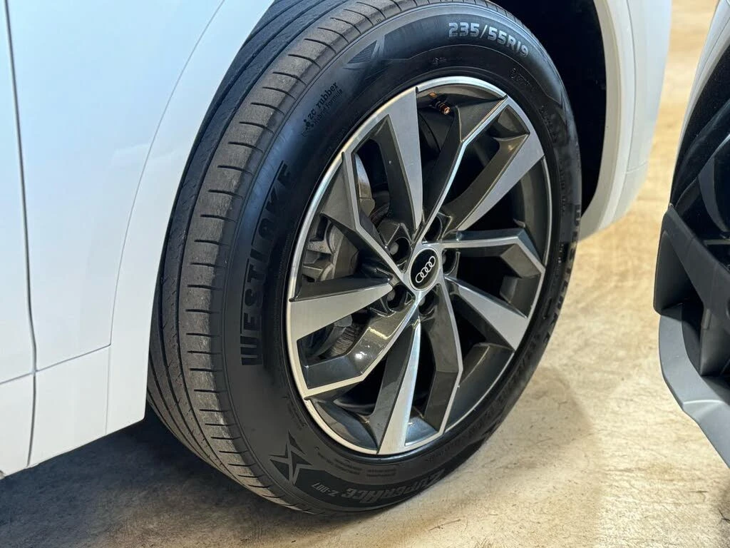 Audi Q5 S-LINE* DISTRONIC* Пано - изображение 3