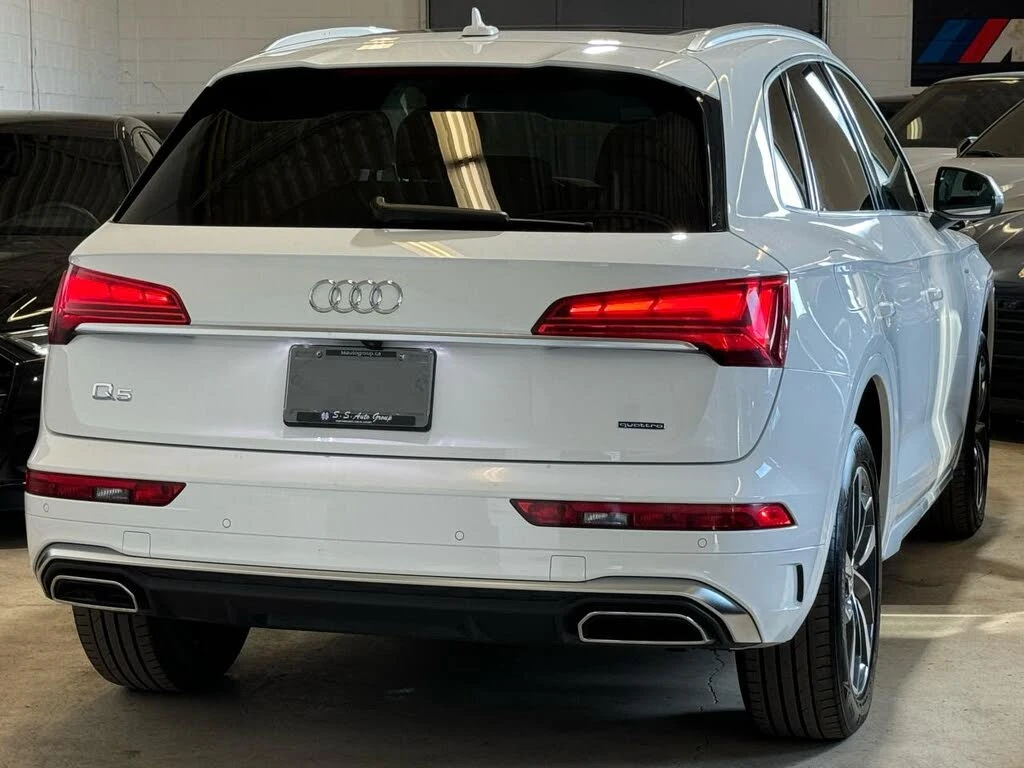 Audi Q5 S-LINE* DISTRONIC* Пано - изображение 2