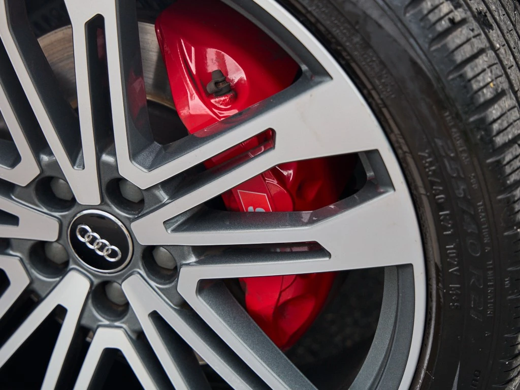 Audi SQ5 3.0 TFSI Quattro - изображение 8