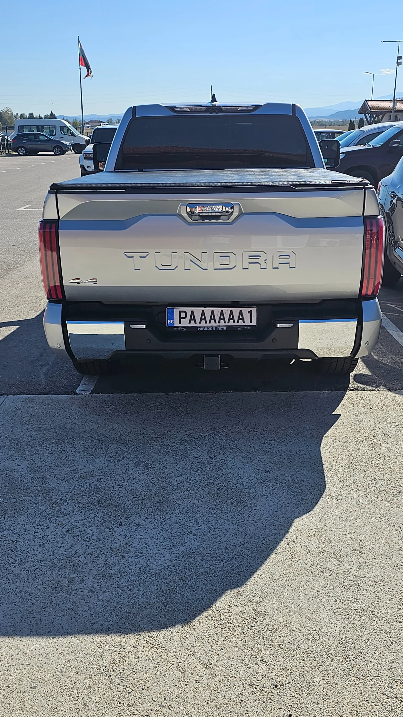 Toyota Tundra 1794 EDITION - изображение 3